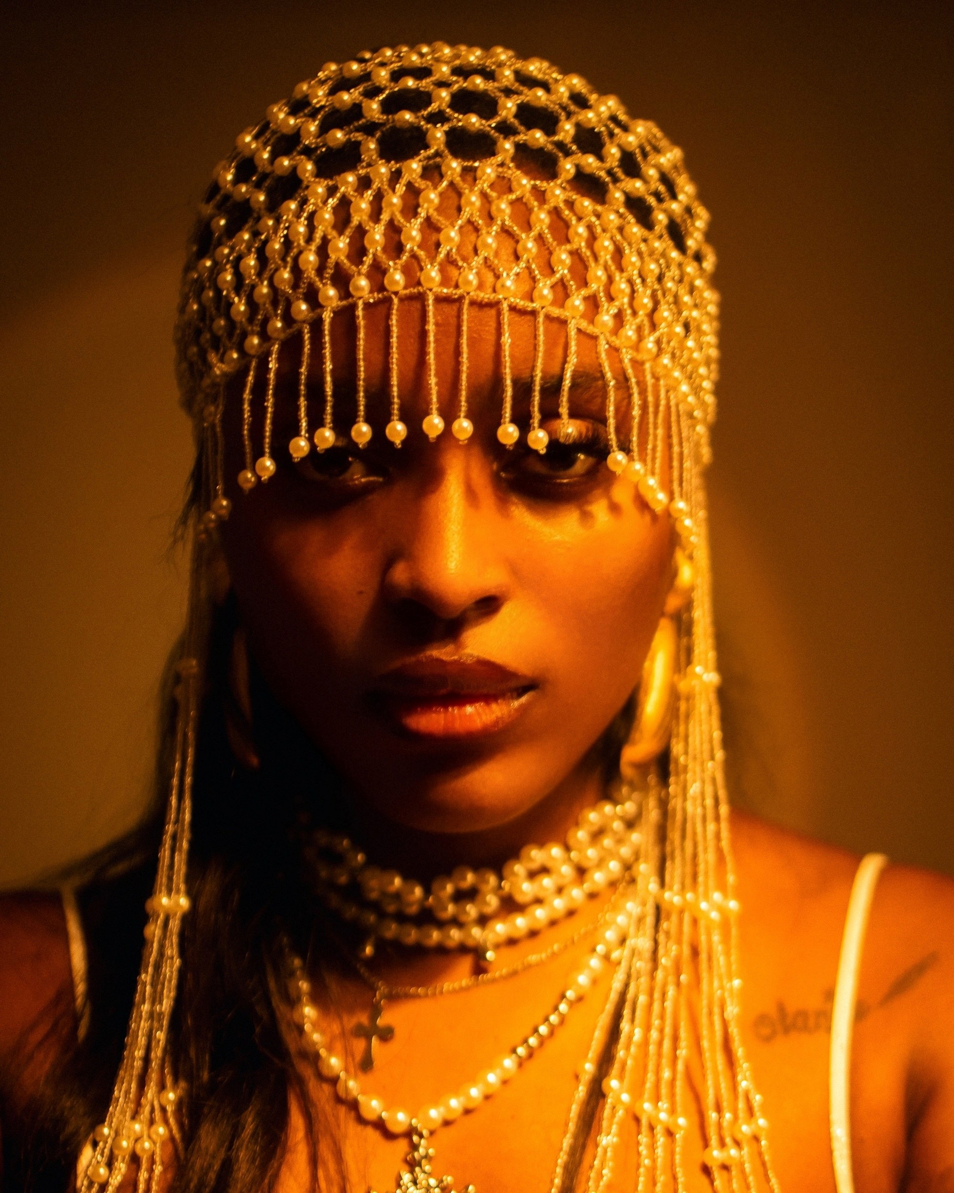 Nino Mayanna Delivers An Empowering Groove With “Aje”